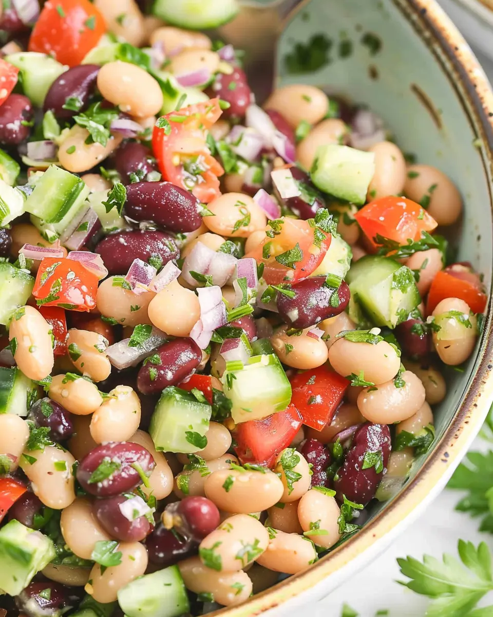 Mediterranean Bean Salad: Easy, Flavorful, and Heart-Healthy Recipe