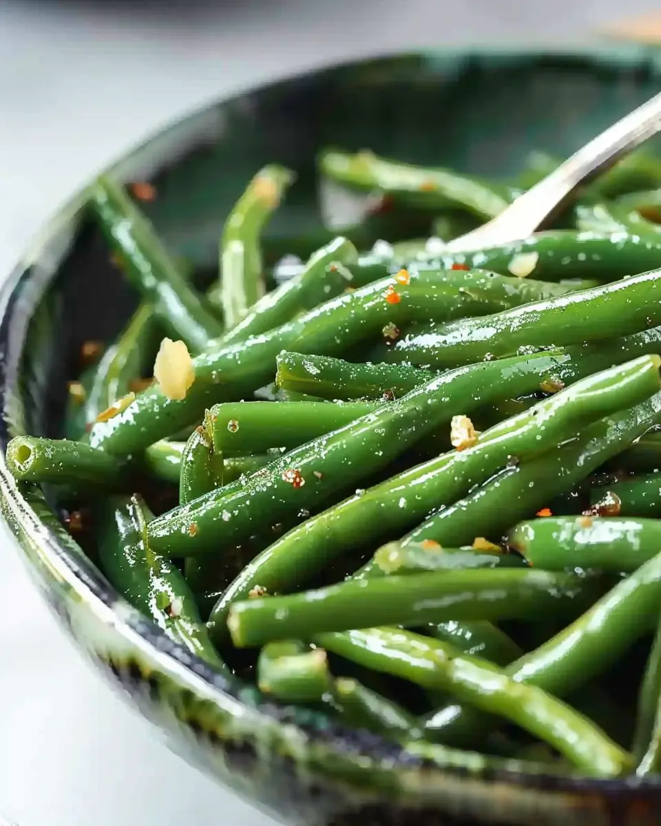 Garlic butter sauteed green beans: Easy, Delicious Side Dish Recipe